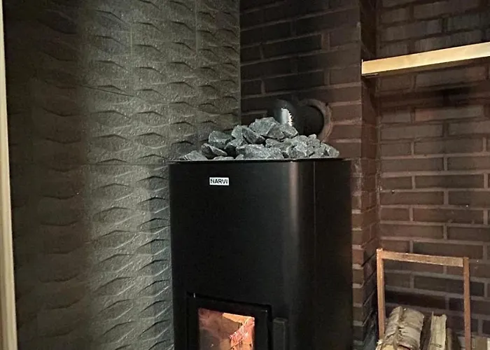 Viihtyisae Moekki Riekkojen Mailla Hetassa Enontekiö