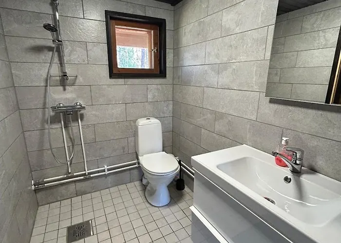 Viihtyisae Moekki Riekkojen Mailla Hetassa *